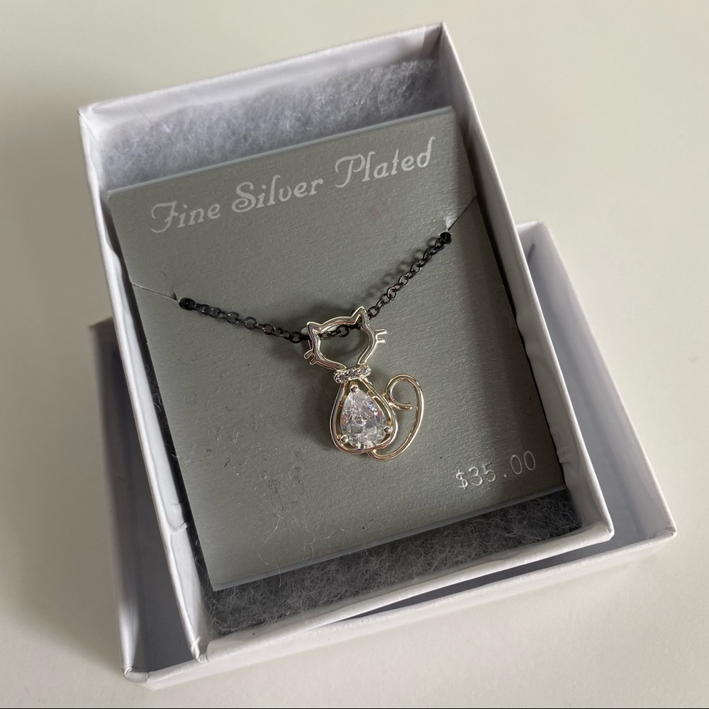 🌻 NEW Kohl’s Fine Silver Plated 18” Cat Necklace